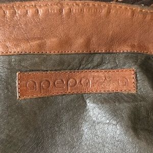 Women’s leather tall boots